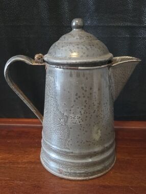 Antique Gray Graniteware Metal Cowboy Pitcher with Hinged Lid